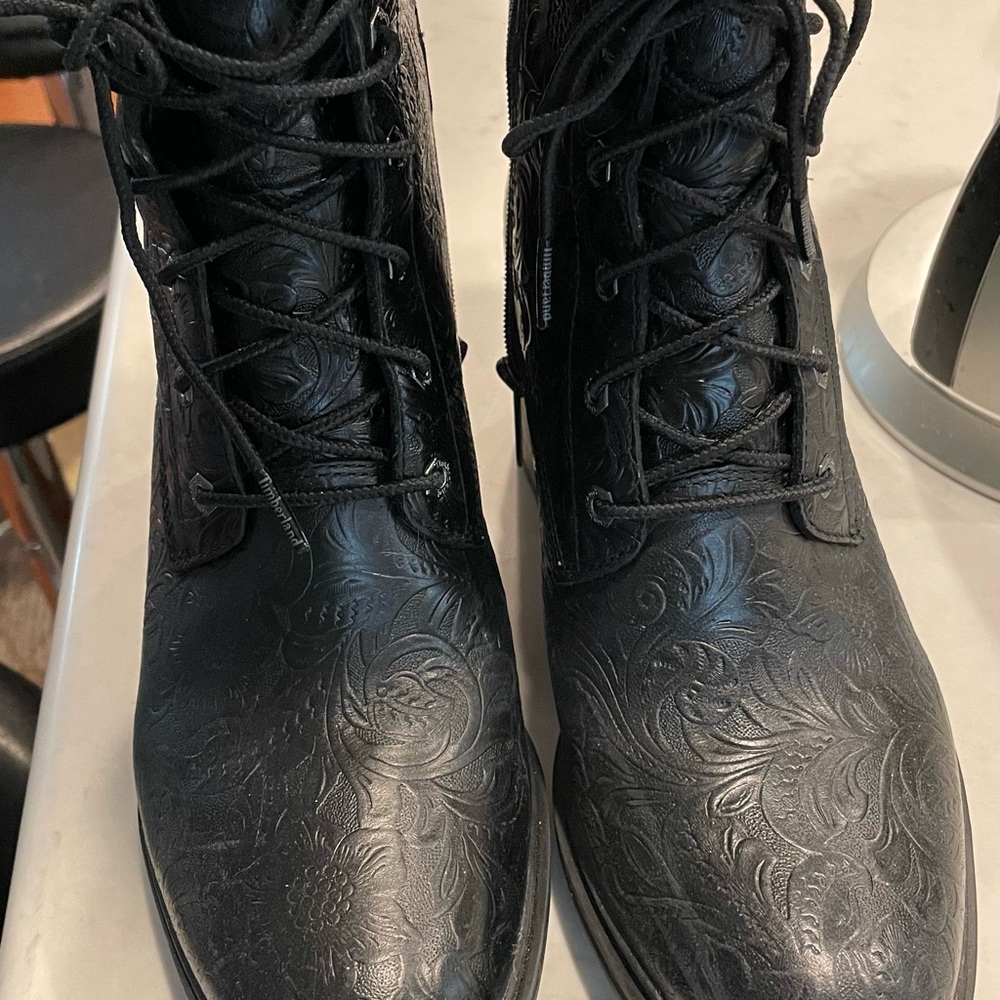 Excellent timberland boots